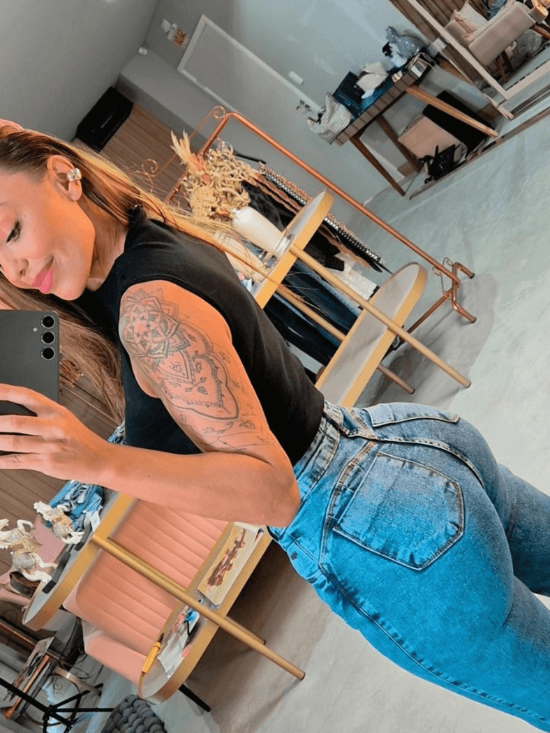 Calça Wide Leg Elastic Maria Carolina – Lady Lú