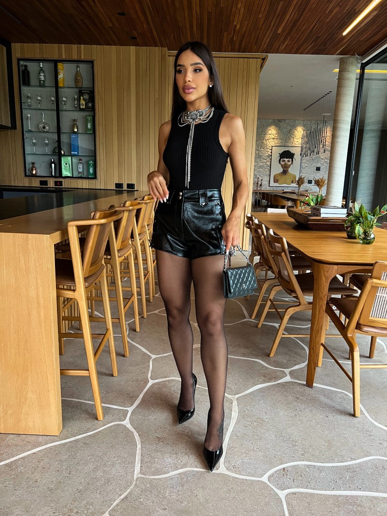 Body Sculp Preto em Malha Canelada Sem Bojo