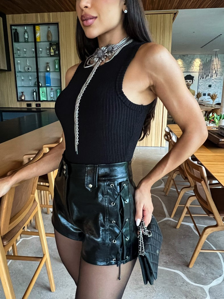 Body Sculp Preto em Malha Canelada Sem Bojo