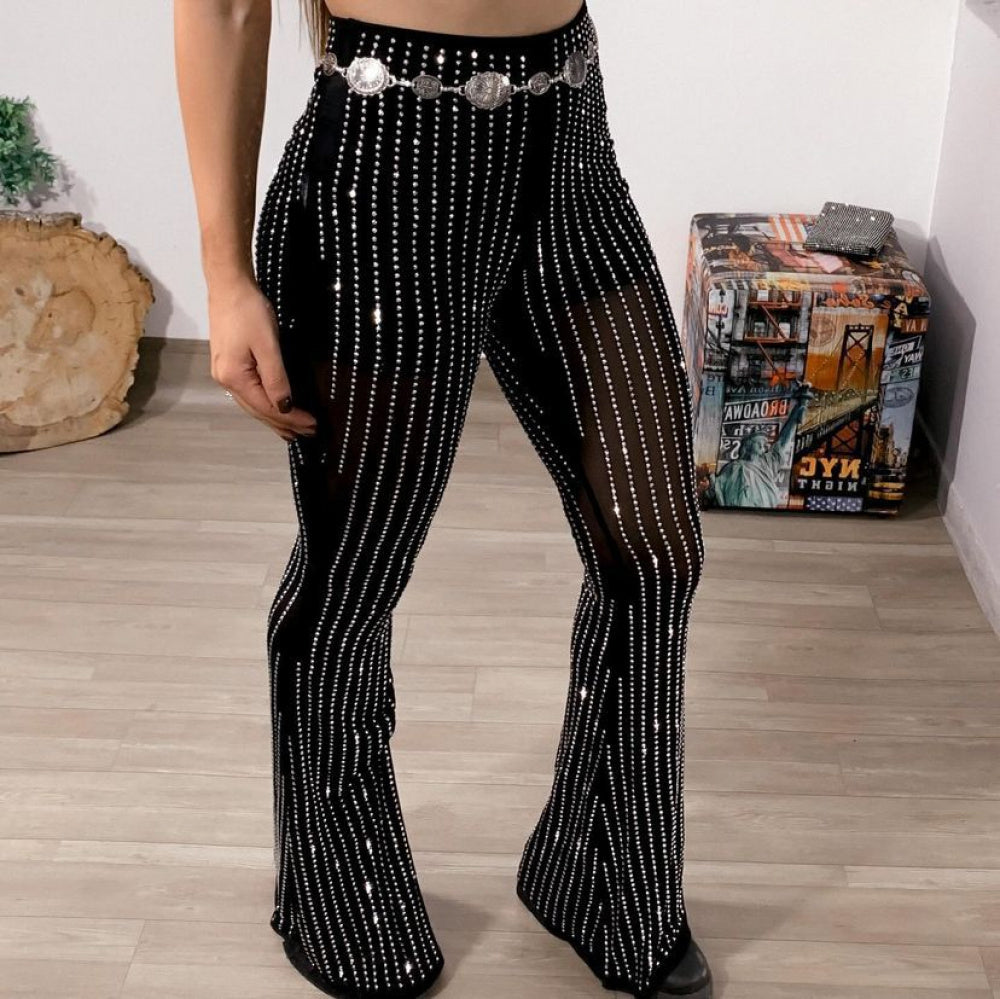 Calça de tule pantalona com aplicações de Hot Fix