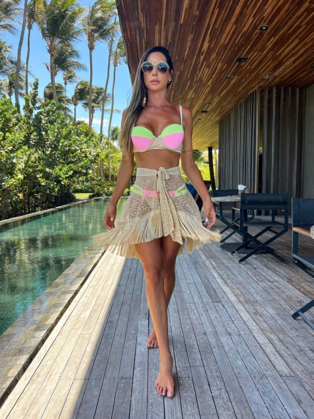 Conjunto em tons de nude de biquini e saia Tammy - Pimpnella